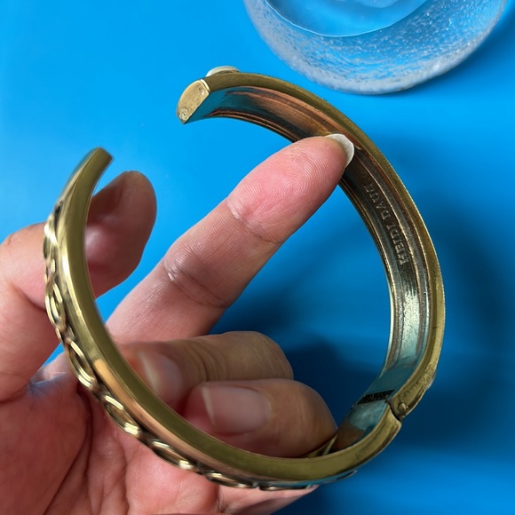 🖤HEIDI DAUS hinged bracelet - Picture 13 of 15